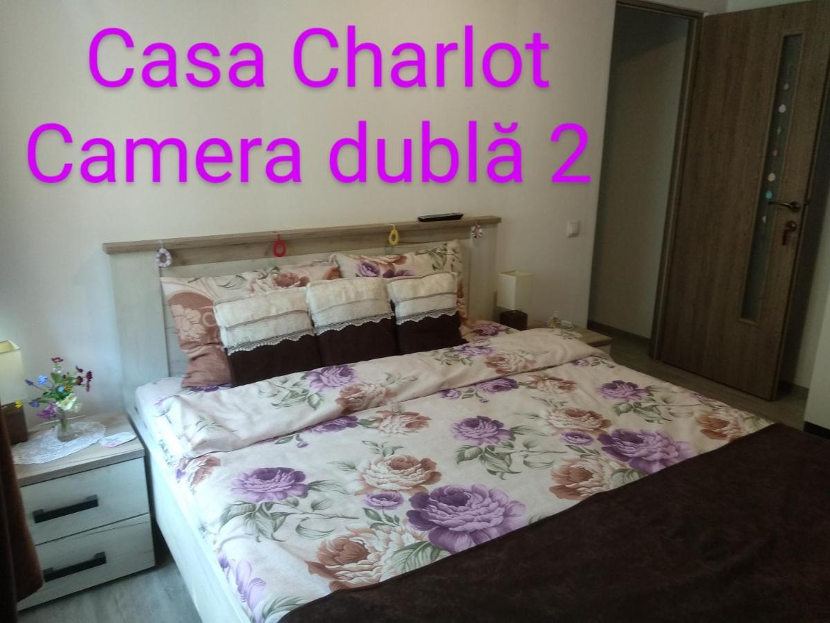 Апартаменты Casa Charlot Брашов Экстерьер фото
