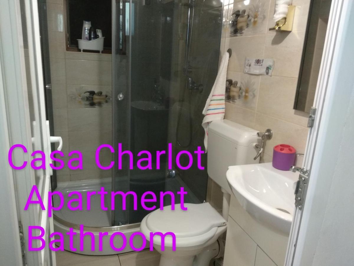 Апартаменты Casa Charlot Брашов Экстерьер фото