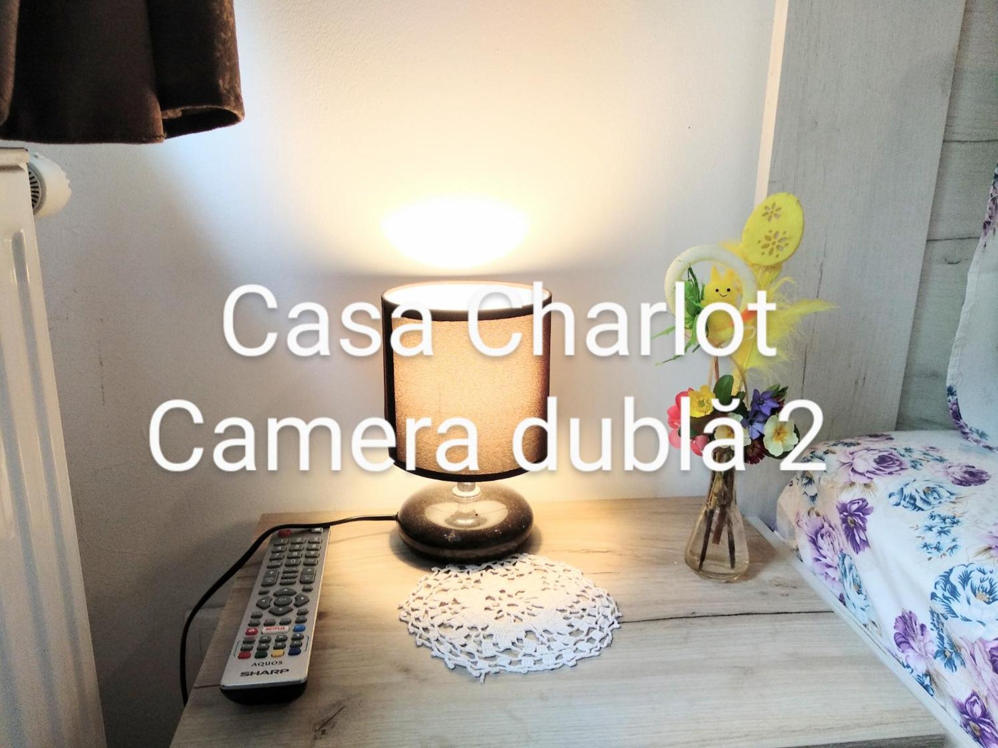 Апартаменты Casa Charlot Брашов Экстерьер фото