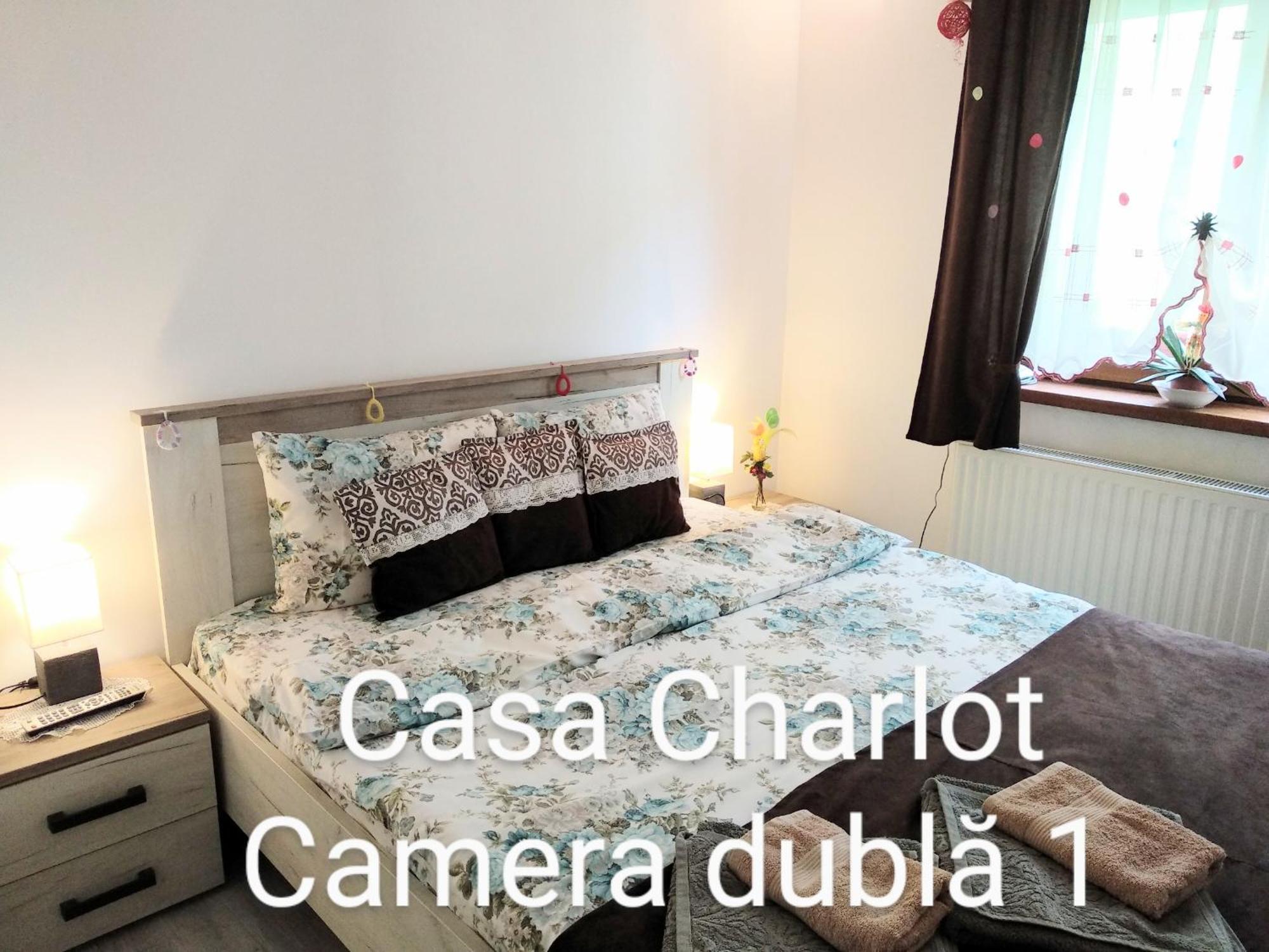 Апартаменты Casa Charlot Брашов Экстерьер фото