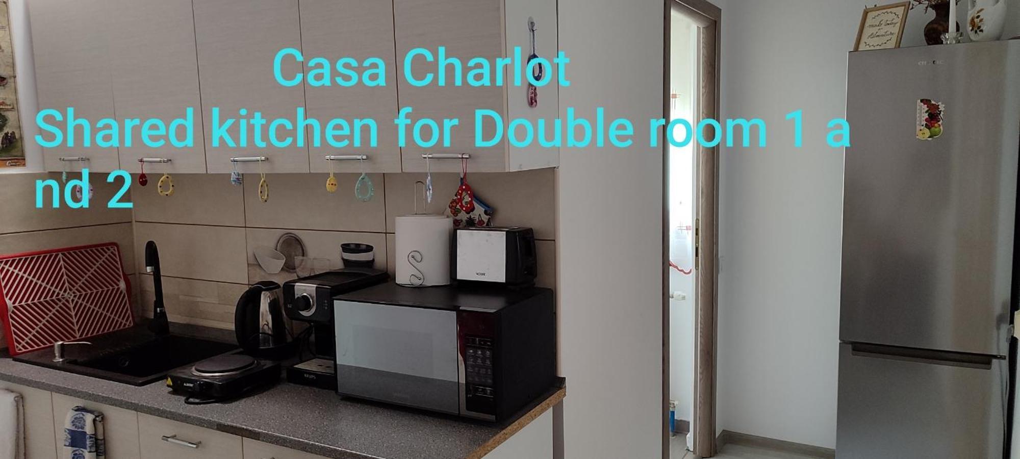 Апартаменты Casa Charlot Брашов Экстерьер фото