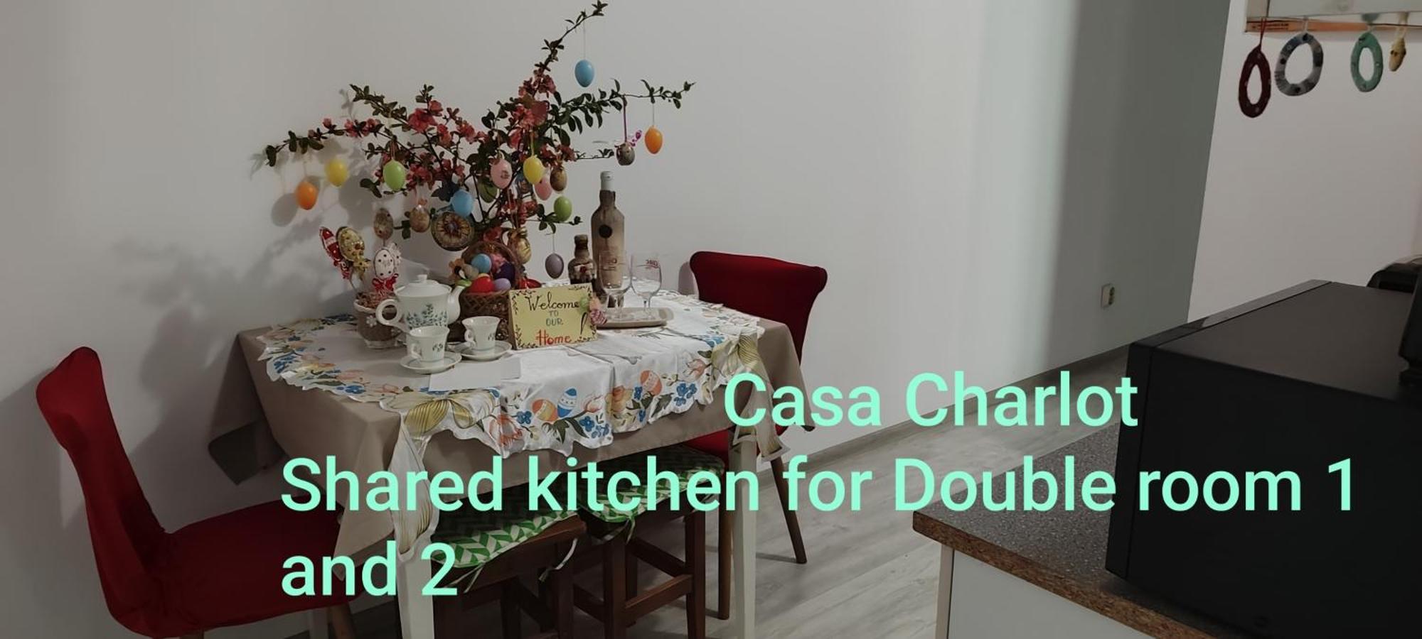 Апартаменты Casa Charlot Брашов Экстерьер фото